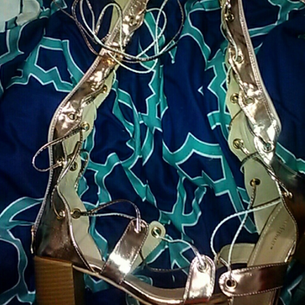 Glacier sandals